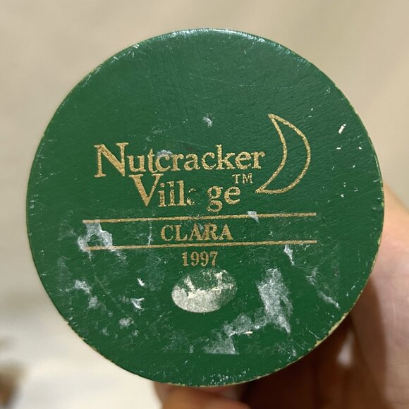 Nutcracker Village Clara Girl Green Dress 1997 Christmas Holiday Nutcracker - Picture 9 of 9